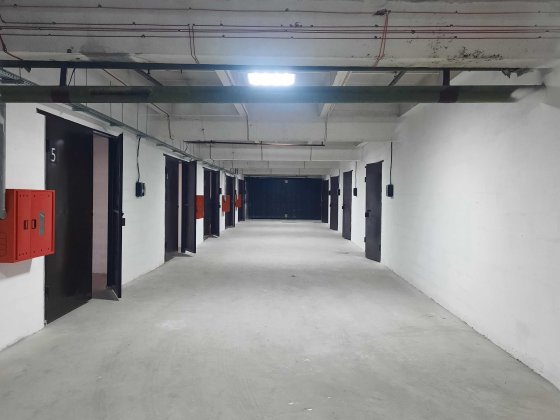 !!! БЕЗ КОМІСІЇ. Cклад 60 кв.м., вул. Ізюмська,5, метро Деміївська