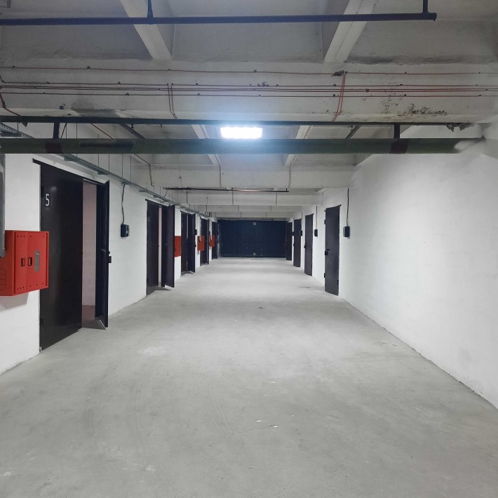 !!! БЕЗ КОМІСІЇ. Cклад 60 кв.м., вул. Ізюмська,5, метро Деміївська - фото 1