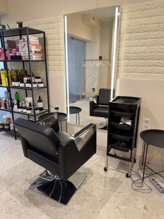 Оренда перукарського крісла - фото 1