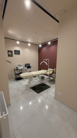 Оренда кабінету в салоні краси - фото 1