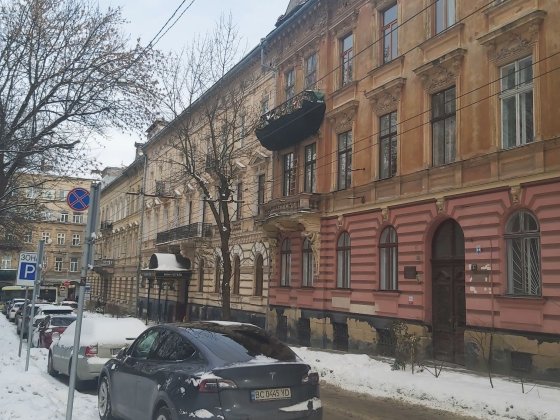 Довготривала оренда Львов