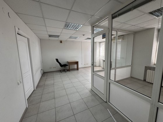 Офіс у центрі в якому точно не змерзнете!