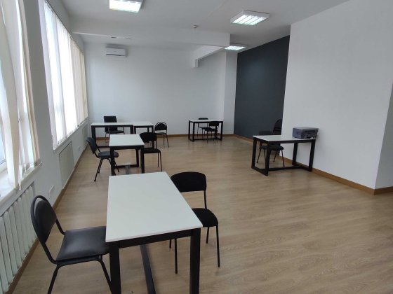 Оренда офісу 70м2 БЦ Армарис м. Лівобережна  Генератор Нова пошта Киев