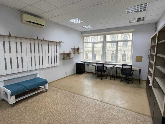 Аренда Офис Помещение 29 м2 Центр ул. Яворницкого, 49 Днепр