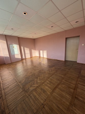 Оренда офісу 31 м² на вул. Зелена - фото 1