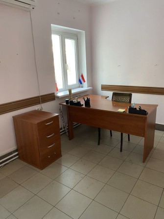 Офисное помещение под аренду 12 кв.м - фото 1