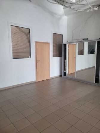 Складське приміщень 907 м2, 450,6 м2, 1273 м2 Львів, вул В. Великого 2 - фото 1