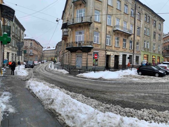 Комерційне приміщення на вул. Шпитальна  54 м² Львів