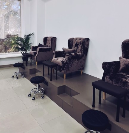 Здам в оренду місця для майстрів педикюру - фото 1