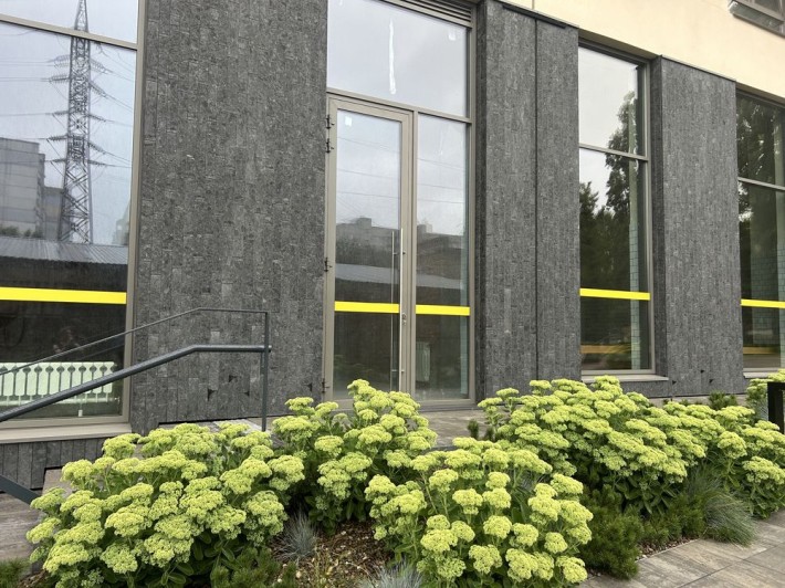 Оренда фасадного комерційного приміщення ЖК «Будинок на Вавилових» - фото 1