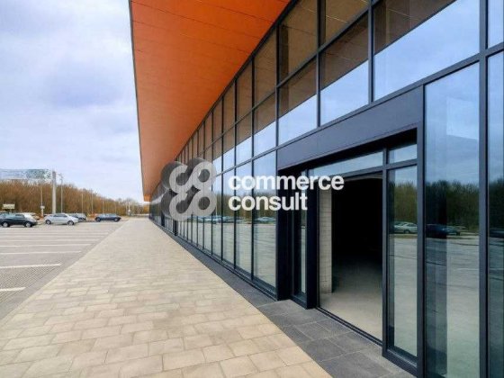 Оренда під автосалон  200м2 до 1500м2 на вул.Зеленій Львів