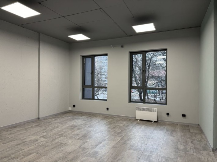 Оренда приміщення , офісу 40м2, Шевченківский р-н        м.Дорогожичі - фото 1