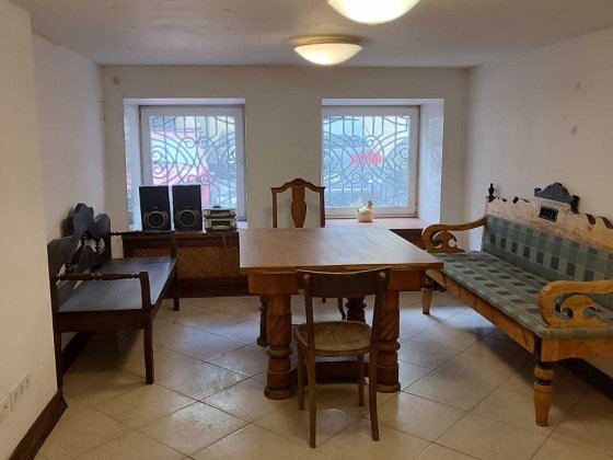 Аренда отдельного офиса 46 м Центр метро Майдан 1 этаж