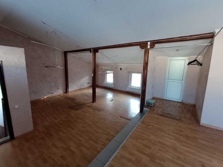 Оренда нежитлового приміщення по вул. Під Дубом - фото 1