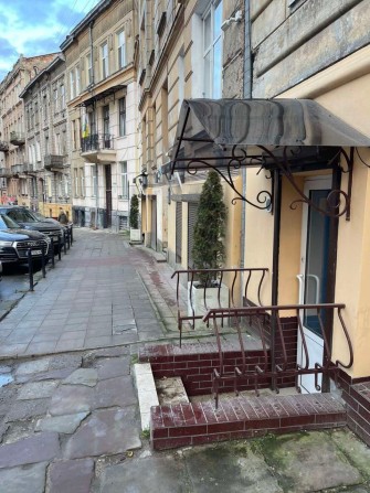 Оренда приміщення 17 кв.м по вул. Рапопорта (кол. Джамбула) - фото 1