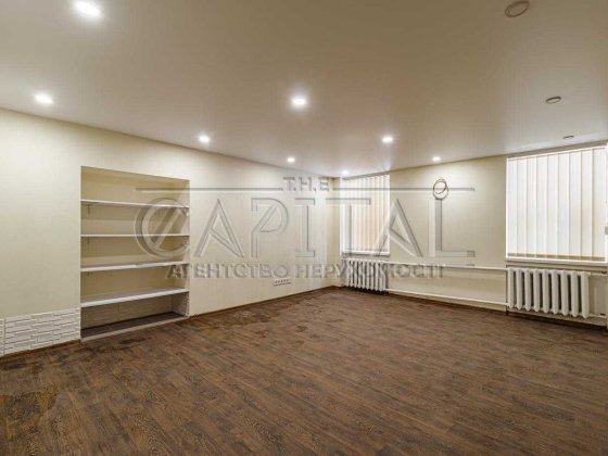 Офіс приміщення центр, вартість з комунальними, Гулівер, 65 м2, 3 каб Киев