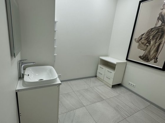 Аренда кабинета  в салоне красоты Одеса