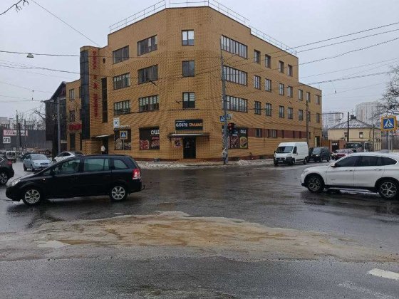 Оренда приміщення\центр\1600м2 під виробництво/кафе/магазин м. Левада