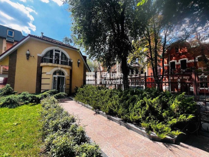 Здам офісну будівлю в центрі міста по вул. Чернишевська, 40 - фото 1