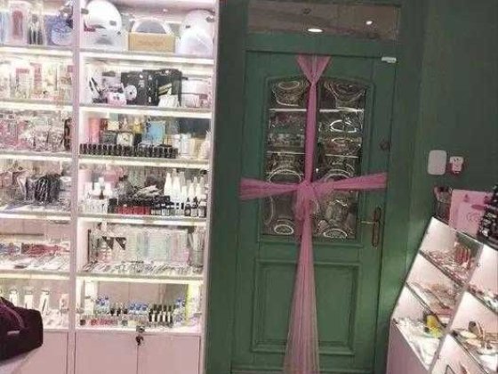 Оренда фасадного приміщення!Магазин,салон краси ! ЦЕНТР Львов