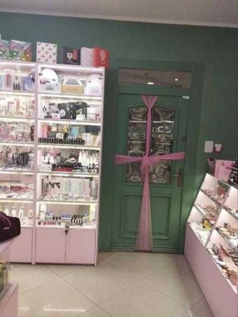 Оренда фасадного приміщення!Магазин,салон краси ! ЦЕНТР - фото 1