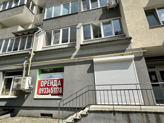 Оренда фасадного комерційного приміщення 110 м² вул.Тернопільська, 21к Львов