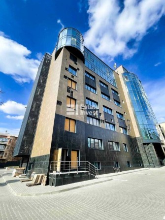 Оренда готового офісу по вул. Манізера, 8, БЦ  Rotunda Hall - фото 1