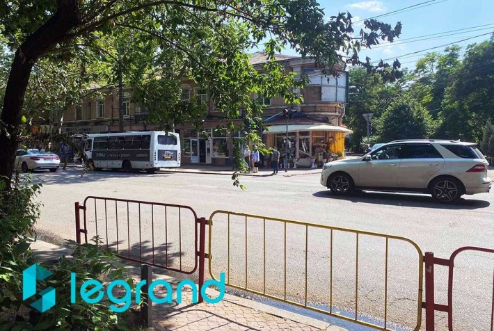 Магазин проспект Шевченко/Магазин проспект Шевченка - фото 1