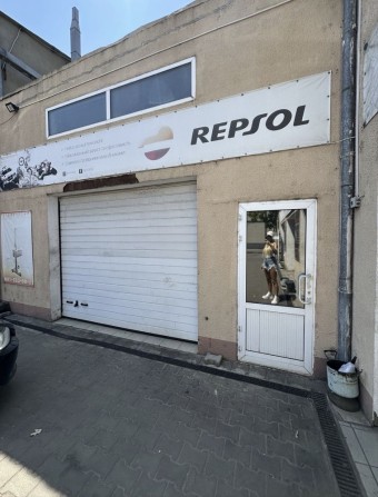 Сдам отдельное помещение с подъёмником - фото 1