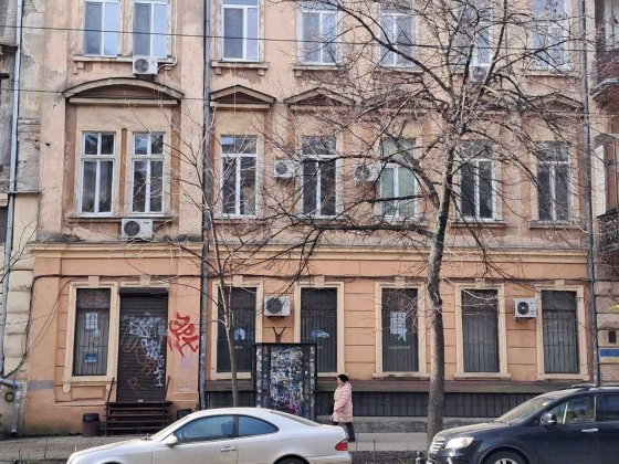 Аренда офиса Нежинская Толстого 170 кв.м. Фасад 50тыс грн Одеса