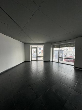 Оренда комерційного приміщення Вул.Героїв Упа 73. - фото 1