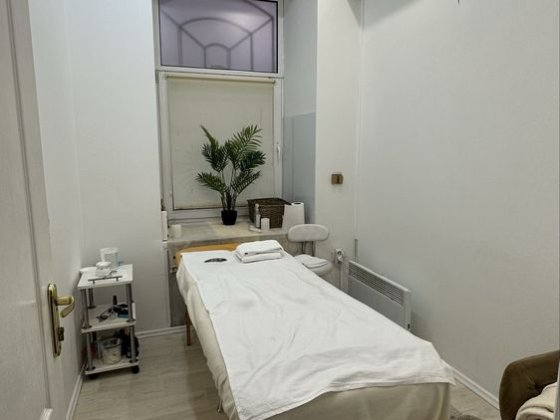 Оренда кабінету в салоні краси | Центр Львова | Під масаж, вії, татуаж Львів