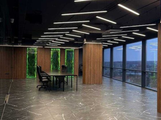 Оренда офісу 900 кв.м в БЦ Вертикаль вул.Антоновича Львів