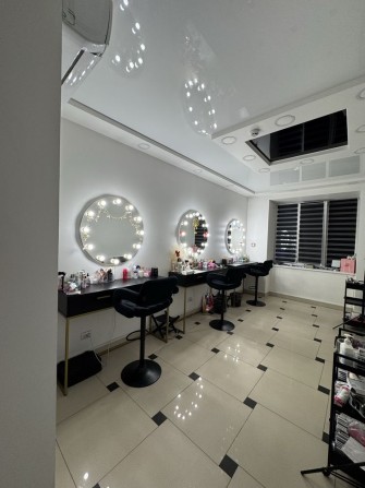 Оренда місця бровиста/візажиста - фото 1