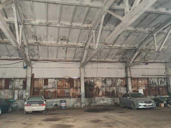 Сдам две секции бокса для ремонта грузовых авто