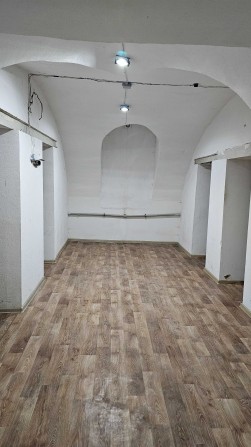 Сдам подвал на Екатериненской площади - фото 1