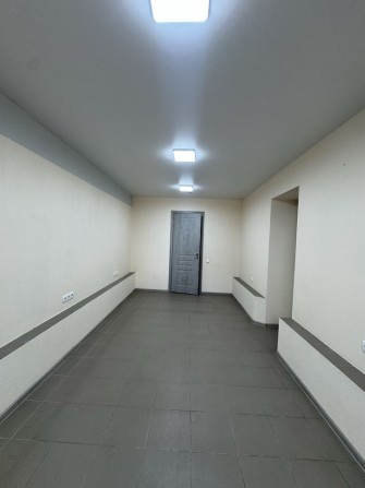 Сдам в аренду фасадное помещение от хозяина На поселке - фото 1