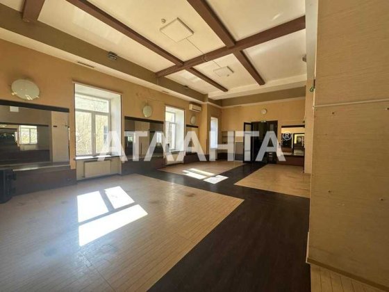 Аренда помещения свободного назначения в центре города. код 396740 Одеса