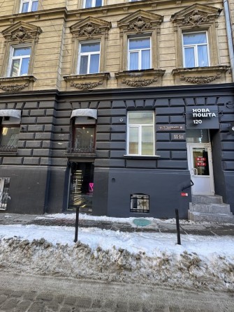 Фасадне приміщення 110 м², центр Львова - фото 1