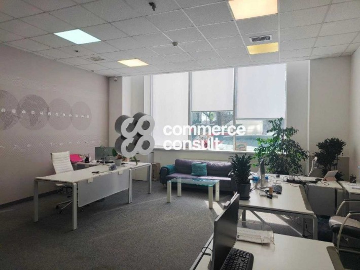 Оренда фасадного приміщення, 270 м2 вул. Сахарова біля Сільпо - фото 1