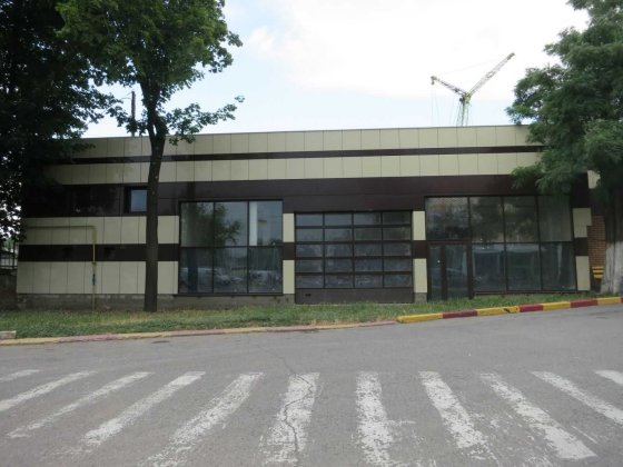 Здам 300 м. фасад під магазін, салон,шоурум! Одеса