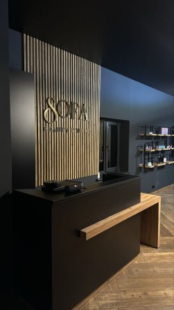 Оренда місця майстра з манікюру - фото 1