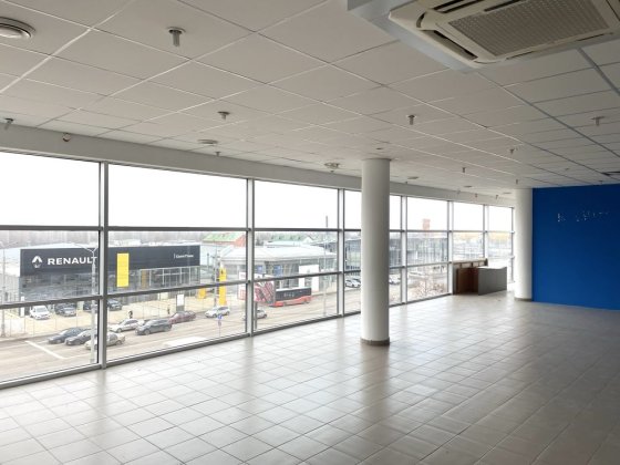 Аренда помещения 270 м возле метро Салтовская Харків