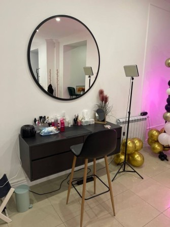 Робоче місце для бровіста або візажиста - фото 1