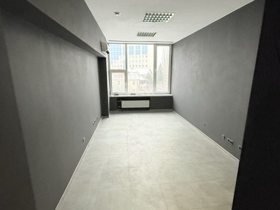 Здам офіс з новим ремотом та кондиціонером в 2 хвилинах від метро Харків