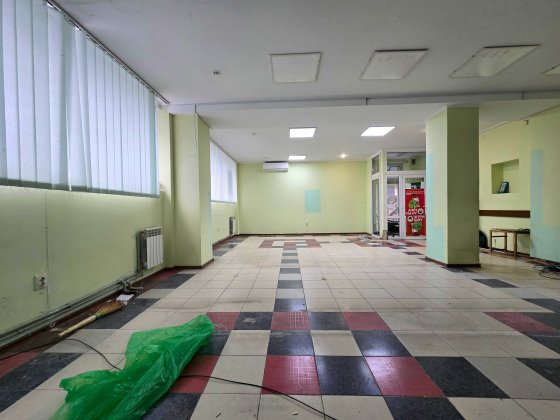 Оренда приміщення вул. Зелена. Раніше була аптека Львів