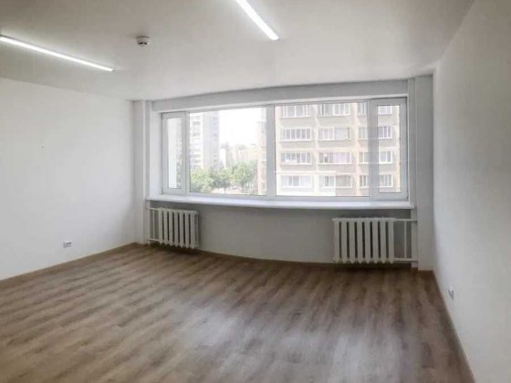 Оренда офісу (23 м.кв.), вул. Володимира Великого (ціна включно з КП). Львів