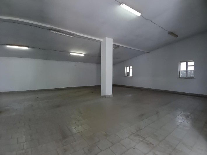 Склад 220м2, на промисловій території. Без комісії. - фото 1