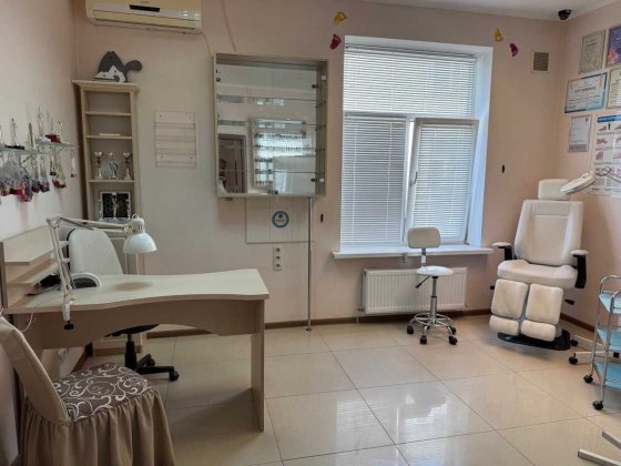 Сдаётся кабинет 15 м2 для мастера маникюра и педикюра