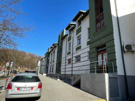 Оренда приміщення 96 кв.м вул. Мазепи-П.Орлика Львів